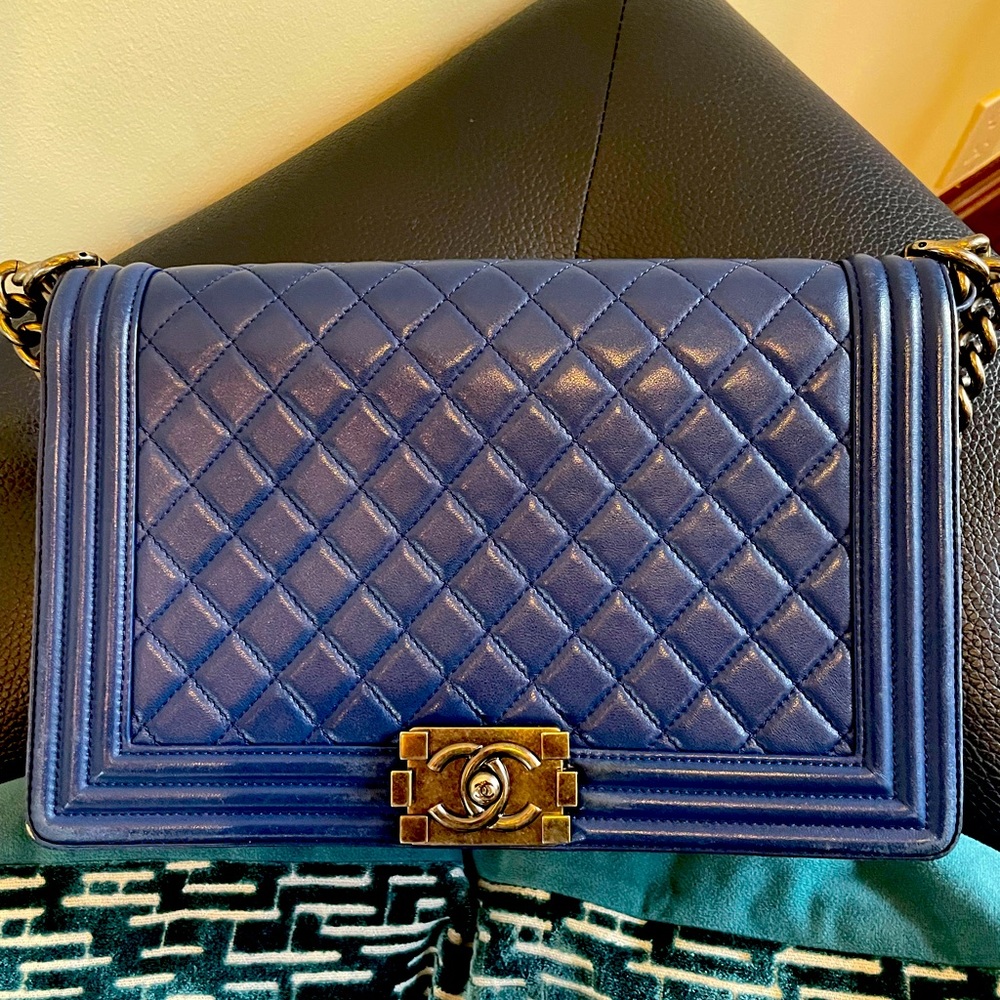 Chanel boy bag